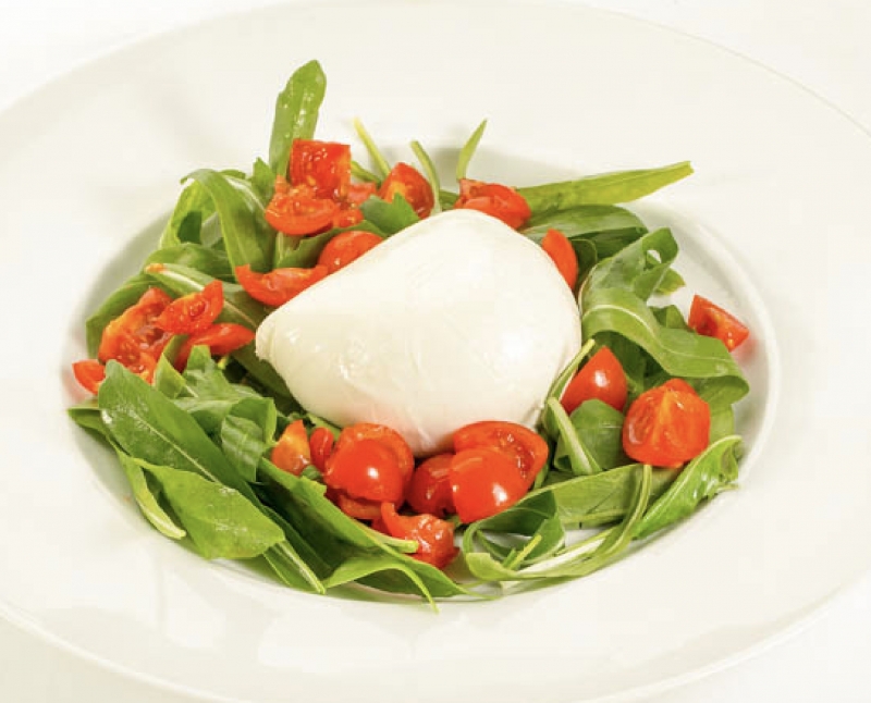 ENSALADA DE BURRATA R�CULA Y CHERRY